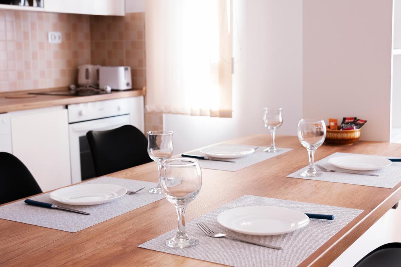 Lux Family Apartment Vidanovic Pirot Eksteriør billede